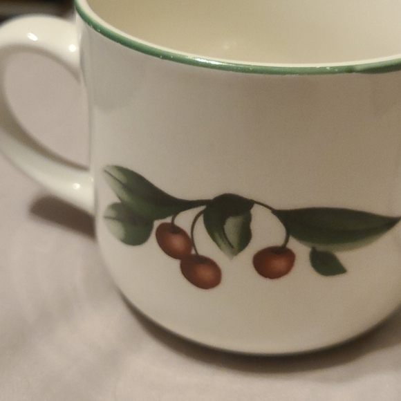 Cade cove collection apple mugs - Picture 2 of 5